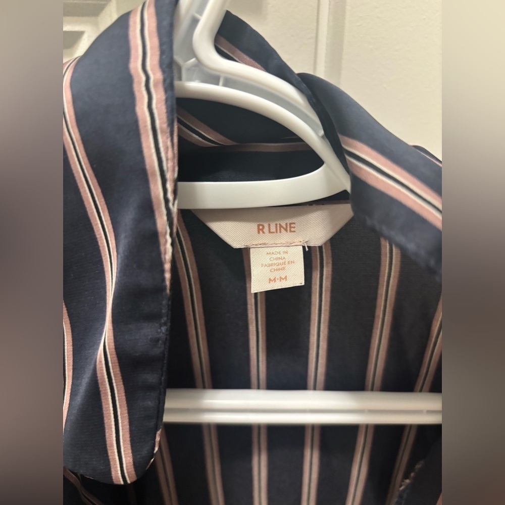 Reitmans Women’s Striped Pajama Set Size Medium - Picture 8 of 15